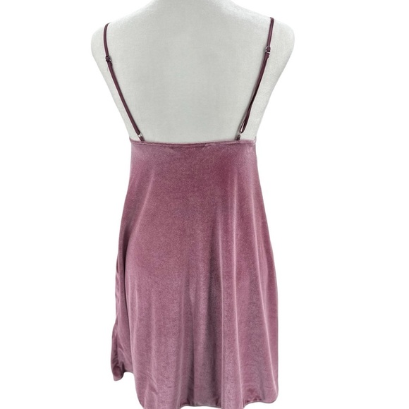 Victoria’s Secret Pink Slip Velvet Velour Dress Size small Valentines Day - Picture 5 of 7